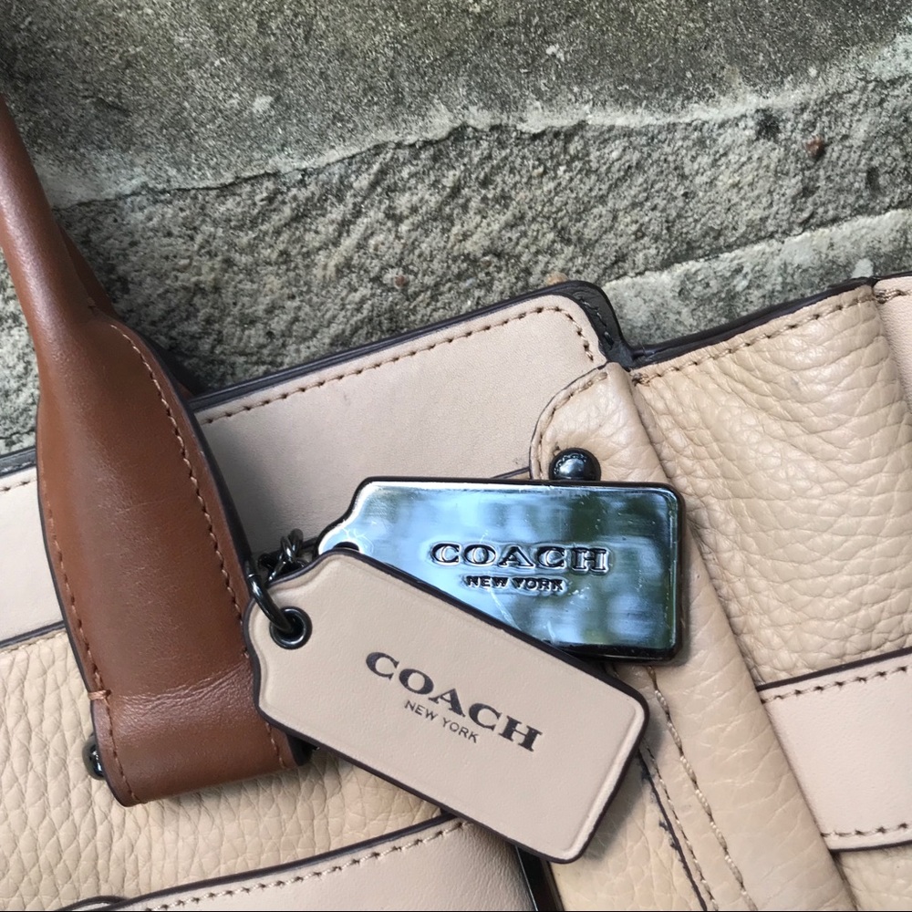 AUTHENTIC RARE BROWN COACH PURSE